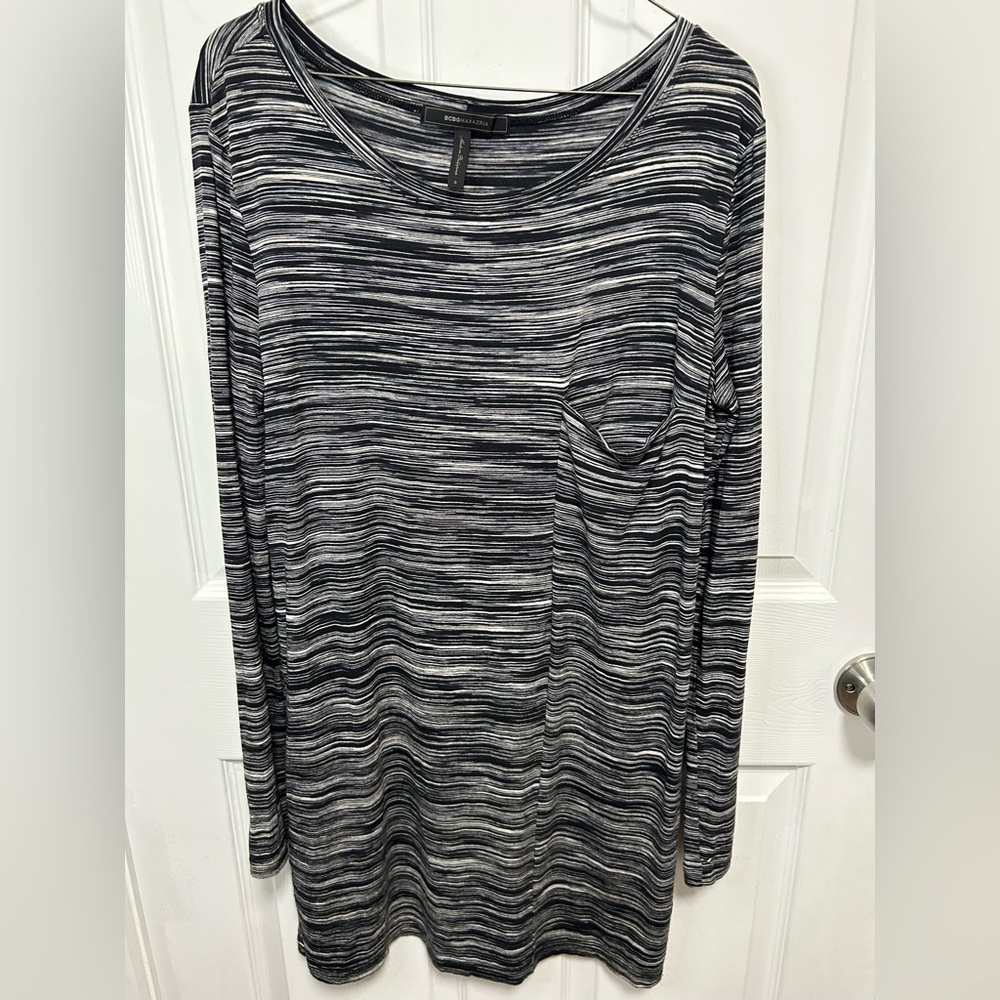 BCBGMaxAzria Women  Long Sleeve Shirt - Black and White
